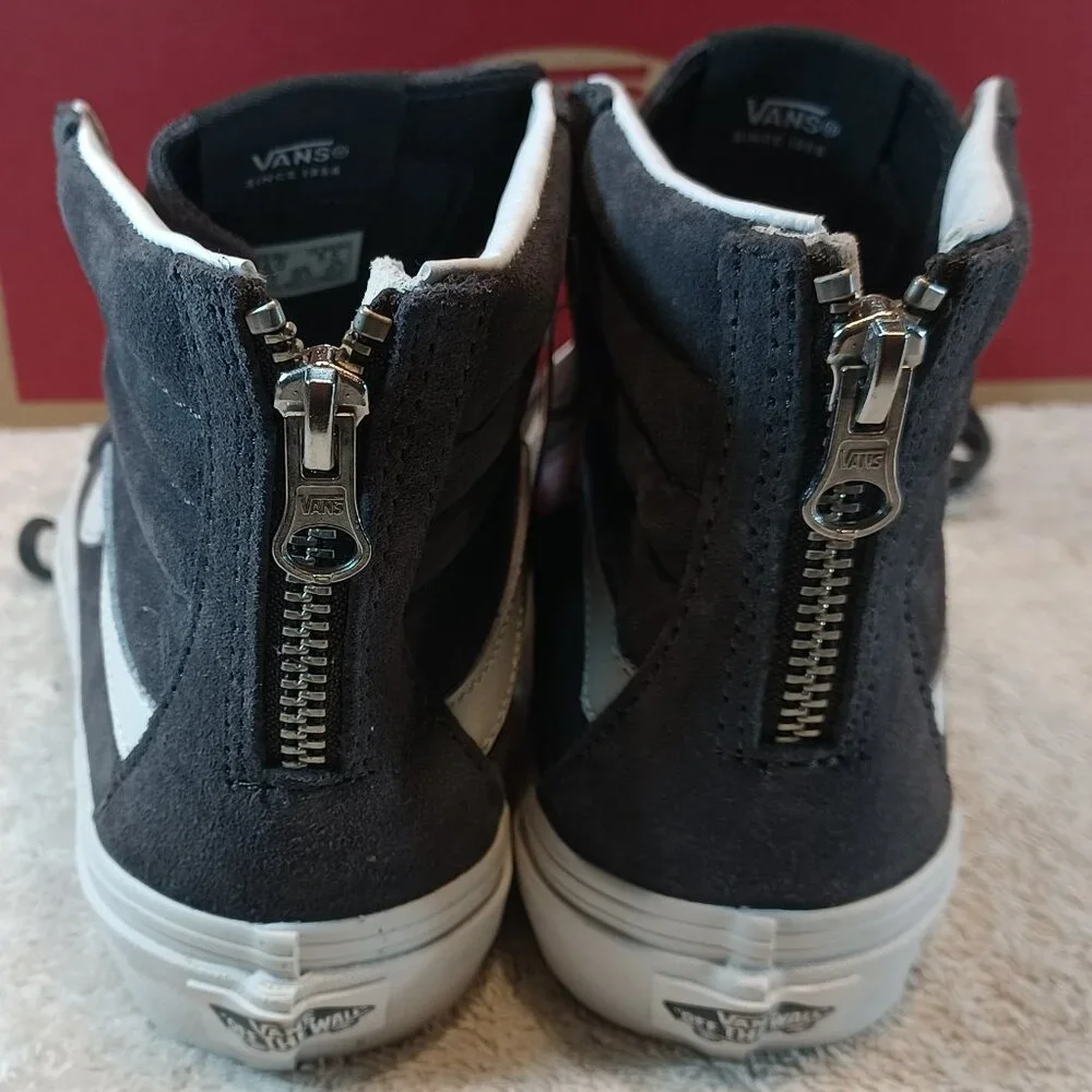 Vans Men's 4/Women's 5.5 Sk8 Hi Pig Suede Charcoal Gray